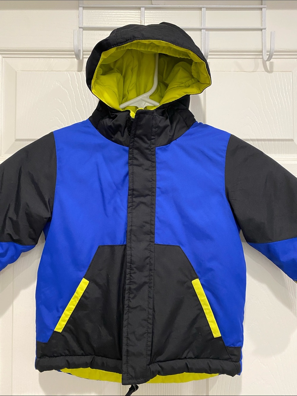 Children's Place Kids' Hooded Winter Jacket 2T